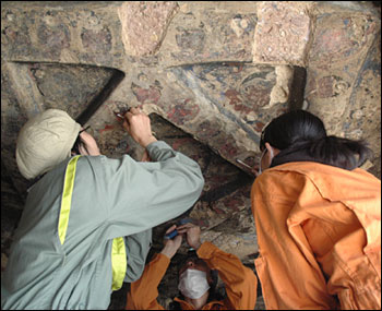 CaveResearchers.jpg