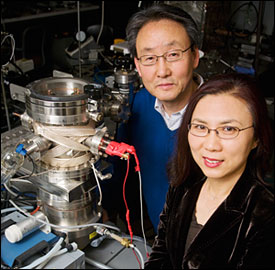 CuNanowireResearchers.jpg
