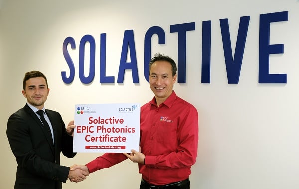 Pierre-Antoine Llinas from Solactive and Carlos Lee from EPIC celebrate the launch of the Solactive EPIC Core Photonics Index. Courtesy of EPIC.