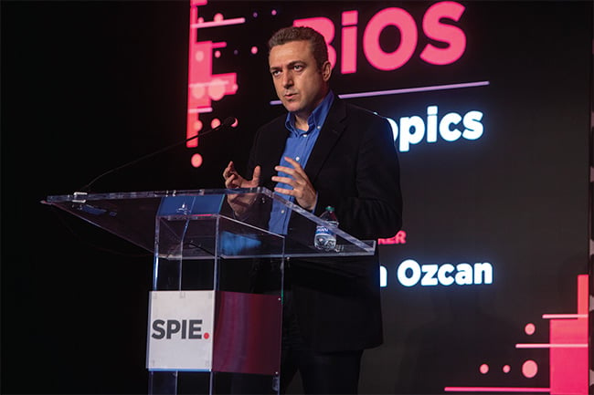 Aydogan Ozcan of UCLA speaks during a 2022 Hot Topics session on innovations in machine learning. Courtesy of SPIE.