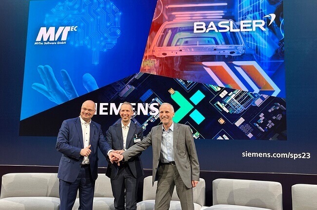 CEO of Basler AG Dietmar Ley and Siemens’ factory automation CEO Rainer Brehm. Courtesy of Basler AG.