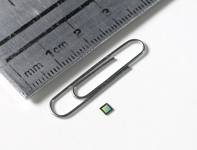 Endoscopic CMOS Image Sensor