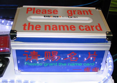 NO CAP bus-card-box