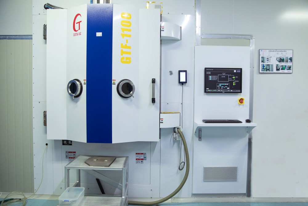 Mirror—Metal Coating