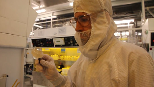 Crystalline Mirror Solutions: Redefining Precision Laser Optics