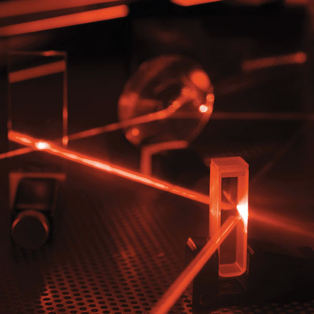 Choosing the Right Fused Silica for Applications in the Near-Infrared (NIR)