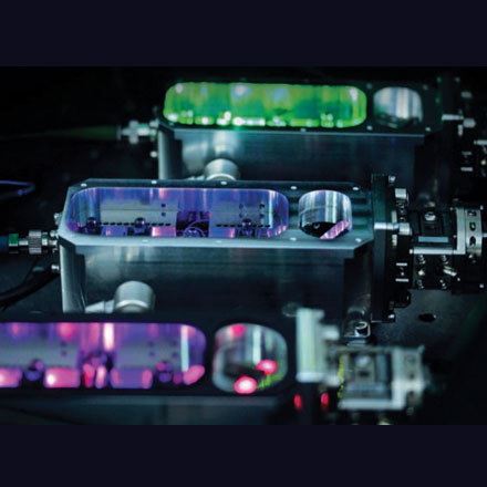 Industry Innovations in Fiber-Based Frequency Combs: Ultrabroadband Comb with Sub-3-kHz Free-Running Linewidths