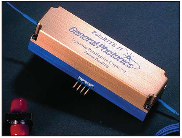 A fiber-squeezer-based dynamic polarization controller.