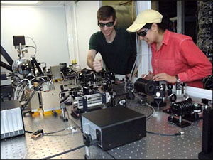 Laser-coolingscientists.jpg