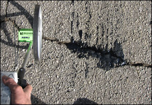  In road tests, the system detected cracks smaller than 1/8-in. wide and efficiently filled cracks from a vehicle moving at a speed of 3 mph. 