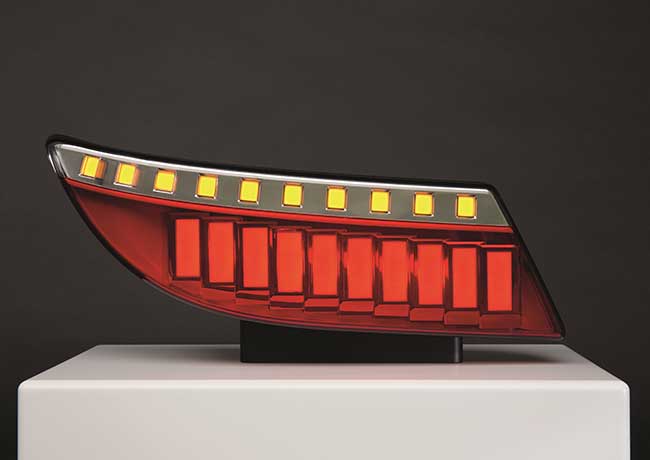 Osram’s taillight is able to play special light sequences thanks to segmentation.