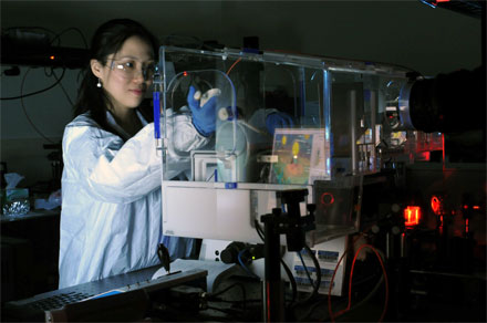 Yue Zhuo, University of Illinois, uses PCEM