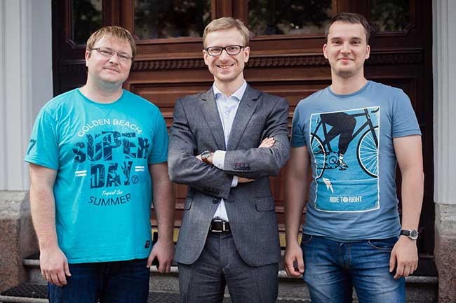 Alexander Krasnok, Denis Baranov, Sergey Makarov
