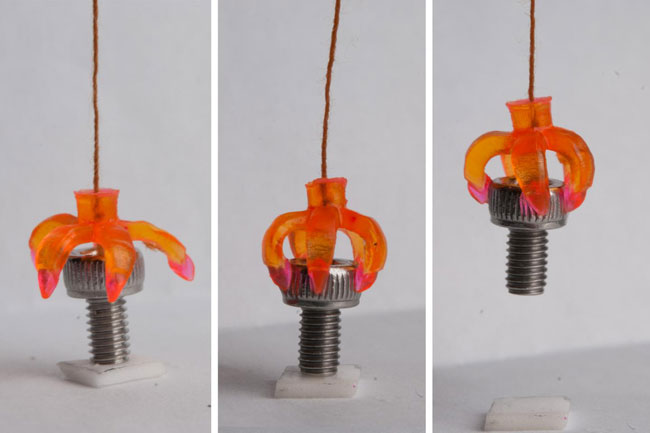 Printing Shape-Changing 3D Structures With Light