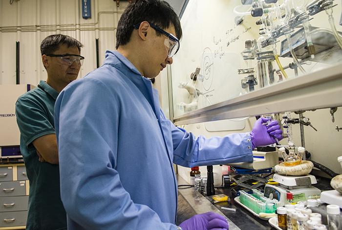 LPCARTICDoping Quantum Dot Lasers Helps Them Release Light More EfficientlyLETITLE