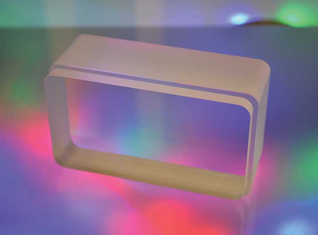 A depiction of an ultra-parallel-fused silica pressure window.