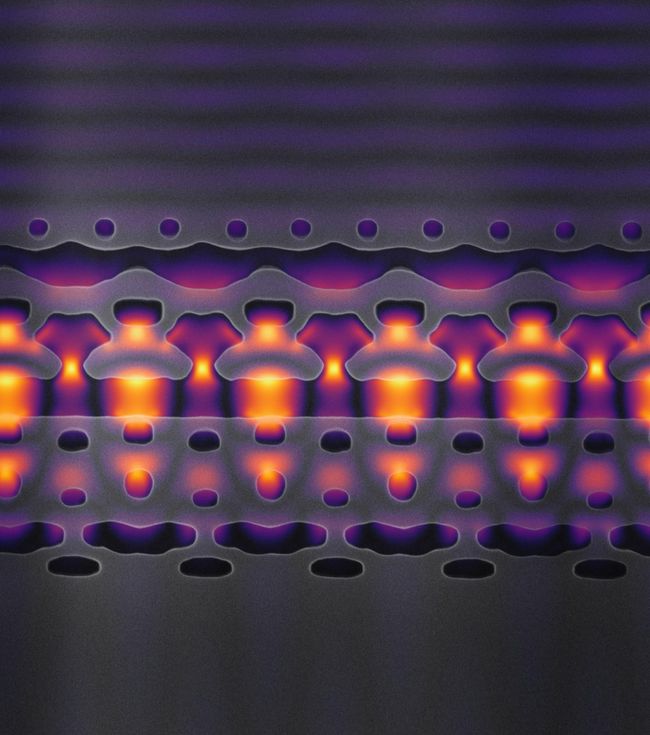 Researchers Build Chip-Size Particle Accelerator