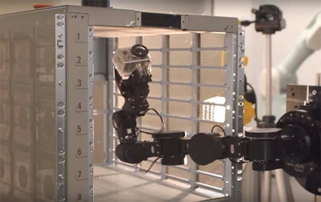 With complex part inspection, the robot must reach inside a server case to inspect the inner surface. This requires placement of the camera to avoid collision between the arm and the case. It also requires powerful algorithms to analyze the imagery and find flaws in the server case. Courtesy of Energid Technologies Corp. 