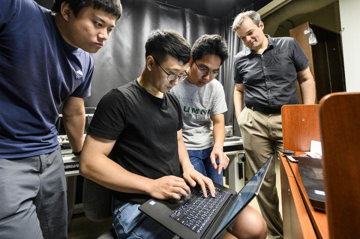 Team Draws on Classical Optics for Its Solution to Non-Line-of-Sight Imaging