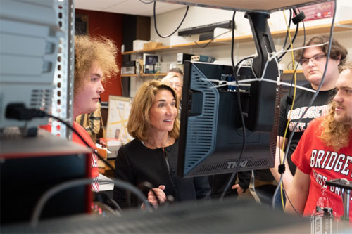 SPIE, OSA, and IEEE Fund a New Photonics Program for Students