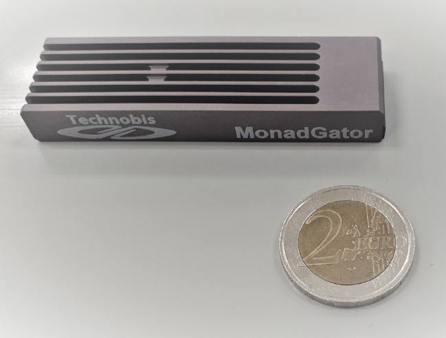Figure 4. A prototype of the MonadGator, a USB thumb-drive-size interrogator. Courtesy of Technobis.
