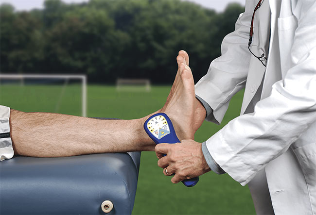 Multi Radiance Medical’s MR4 was the company’s first system to receive FDA clearance as a nonthermal laser device for pain therapy or related indications. Courtesy of Multi Radiance Medical.