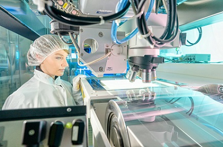 Hyperspectral Imaging and AI Speed Up Necessary Inspection for Organic Electronics