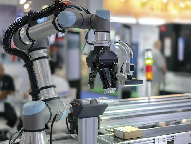 While 3D imaging has made robotic systems more capable of navigating variability in their work, the technology has traditionally presented an inherent trade-off between the resolution of image data and the speed at which it can be captured. Recent advancements in CMOS sensor design have suggested that this trade-off is not as insurmountable as it once appeared. Courtesy of iStock.com/nay.