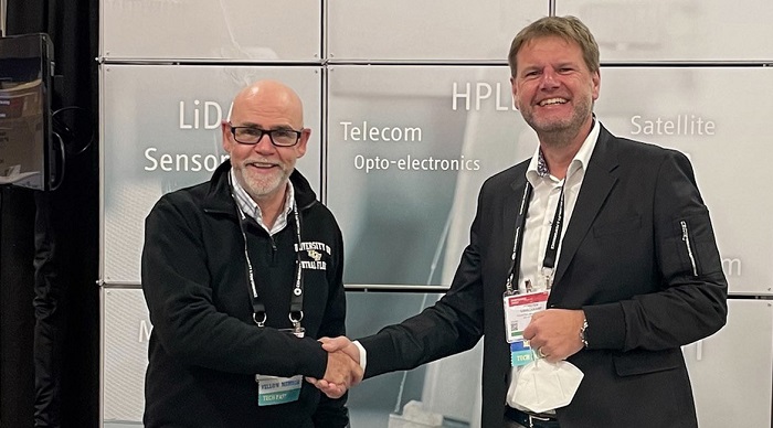 David Hagan, (left) Pegasus Professor and Dean at CREOL, and ficonTEC CEO Torsten Vahrenkamp. The company has established a U.S.-based subsidiary that will be located at the university, at its college of optics and photonics. Courtesy of ficonTEC.