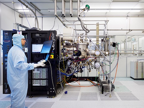 Newly secured funding totaling more than $1 billion will facilitate a six year and enable PhotonDelta and its partners to further invest in photonic startups and scaleups, expand production and research facilities, attract and train talent, drive adoption, and develop a world-class design library. Courtesy of PhotonDelta via Bart van Overbeeke.