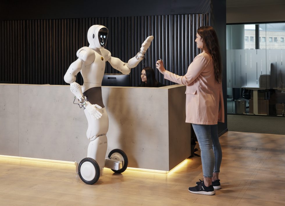 Halodi Robotics’ EVE will use Immervision’s technology for human-robot cooperation. Courtesy of Halodi Robotics.