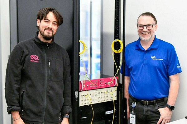 Gabriel Bello, Qunnect Software Engineer, and Shane Sexton, EPB Executive Corporate Technical Consultant.  Courtesy of EPB Quantum Network.