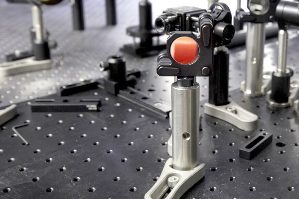 Light-beads microscopy (LBM), developed by the Vaziri lab at The Rockefeller University, has enabled a 100-fold increase in the number of neurons that can be simultaneously recorded. Courtesy of Rockefeller University.