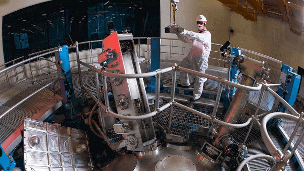 The Omega Laser Facility at the LLE. Courtesy of the University of Rochester.