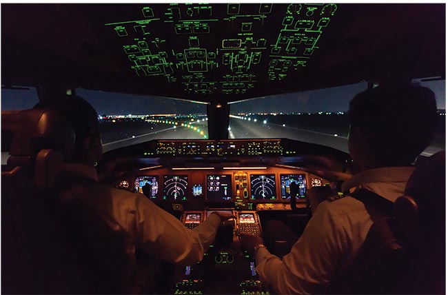 Visualizing Brilliance: Exploring Optical Design Through Simulation