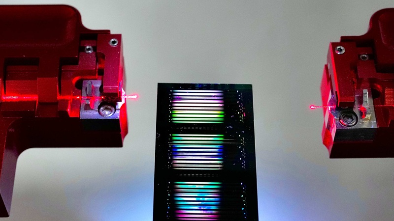 The introduction of Bragg gratings has resolved a longstanding issue with Brillouin lasers. Courtesy of the University of Sydney.