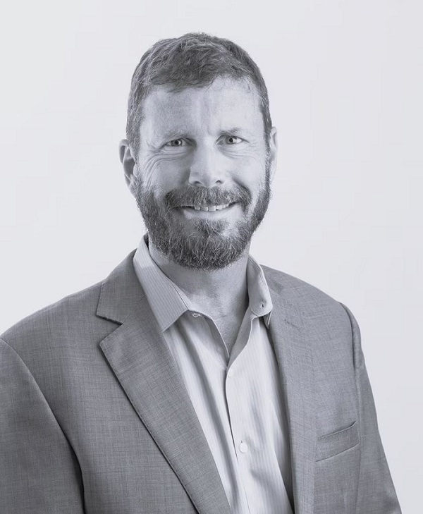 Jay Kumler, Photonics Luminary and Jenoptik North America President, Dies at 61