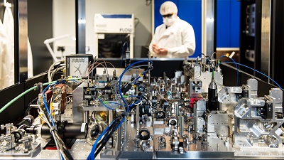 Infleqtion’s SQALE system: The first quantum computer testbed at the UK’s National Quantum Computing Centre. Courtesy of Infleqtion.