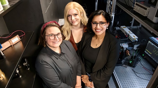 Professor Juna Sathian led an all-women team of researchers to explore the use of LEDs to create affordable, energy-efficient, room-temperature masers that could be used in quantum technologies, deep-space communications, and portable sensing devices. (From left) Bethan Ford, Sophia Long, and professor Juna Sathian. Courtesy of Northumbria University.