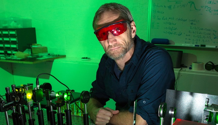 Linewidth Narrowing Technique to Find Near Term Utility in Quantum Sensing