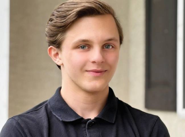 Jasper Stackawitz was awarded the 2025 Teddi Laurin Scholarship. Courtesy of SPIE.