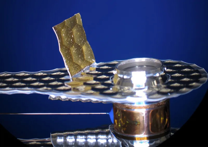 The THOR target, featuring the windows around the hohlraum’s equator. Courtesy of Los Alamos National Laboratory.