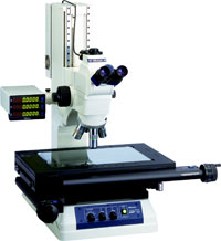 Mitutoyo measuring microscope