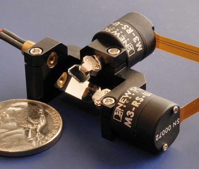 Miniature Beam Steering and Mirror Positioning Kits