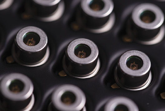 Aura Noiseless&reg; InGaAs APDs