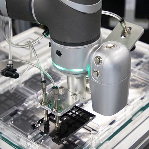 Enhancing Robot Performance with Industrial Vision