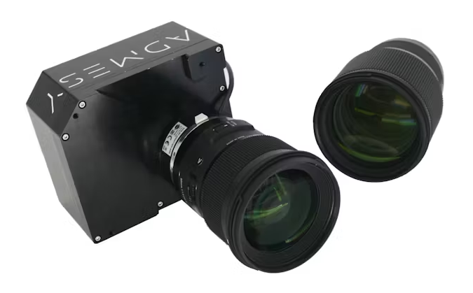 Helios Y – Perfection in Luminance Measurement