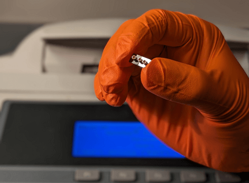 Optofluidics Keys Label-, Amplification-Free Diagnostic Tool