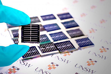 Flexible Solar Cell Achieves 7.6% Efficiency